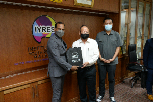 Kunjungan Hormat Dari KBSS Ke IYRES